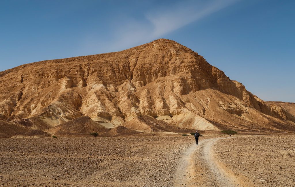 Israel National Trail poblíž kaňonu Vardit