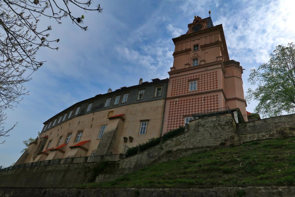 Poutní cesta Blaník Říp zámek Lysá nad Labem