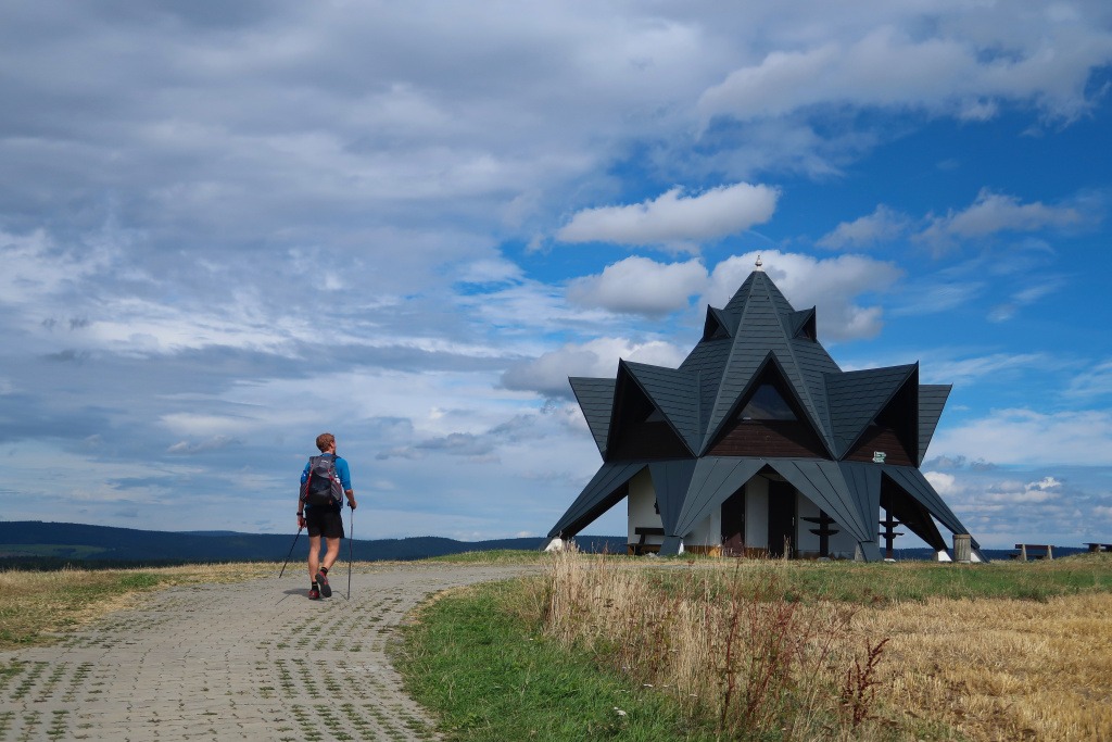 Modrá hřebenovka rozhledna Wirtsberg